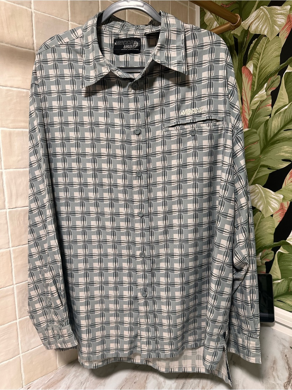 vintage Mecca USA long-sleeve plaid button-up shirt- Size XL